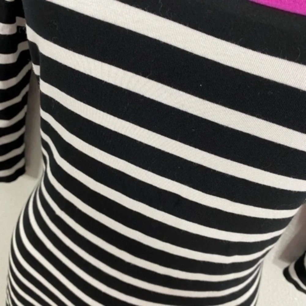 White House Black Market black white magenta stripe 3/4 sleeve dress XS AA6